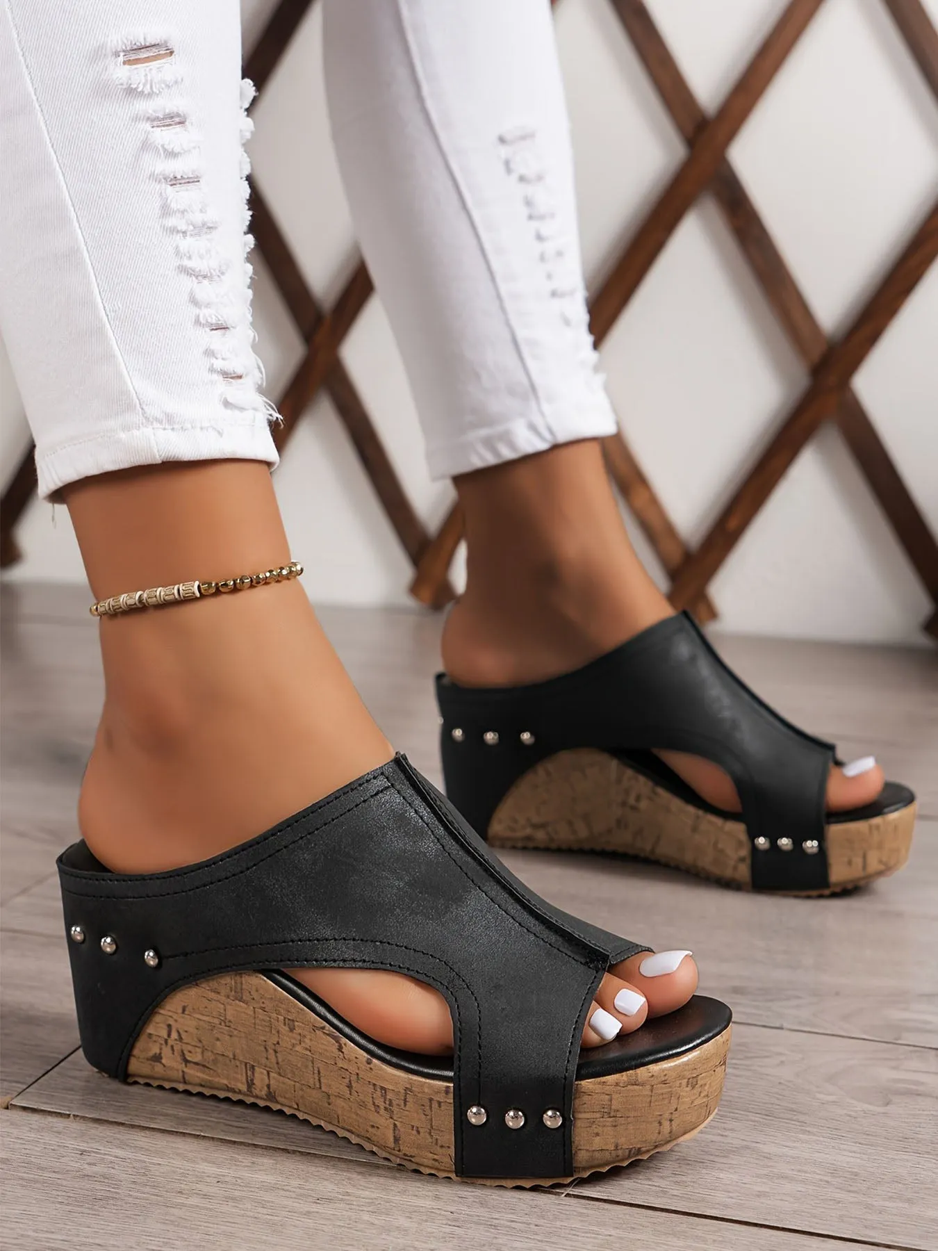 Breathable Side Platform Sandals