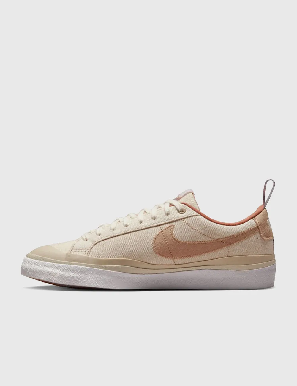 Doyenne | Blazer Low