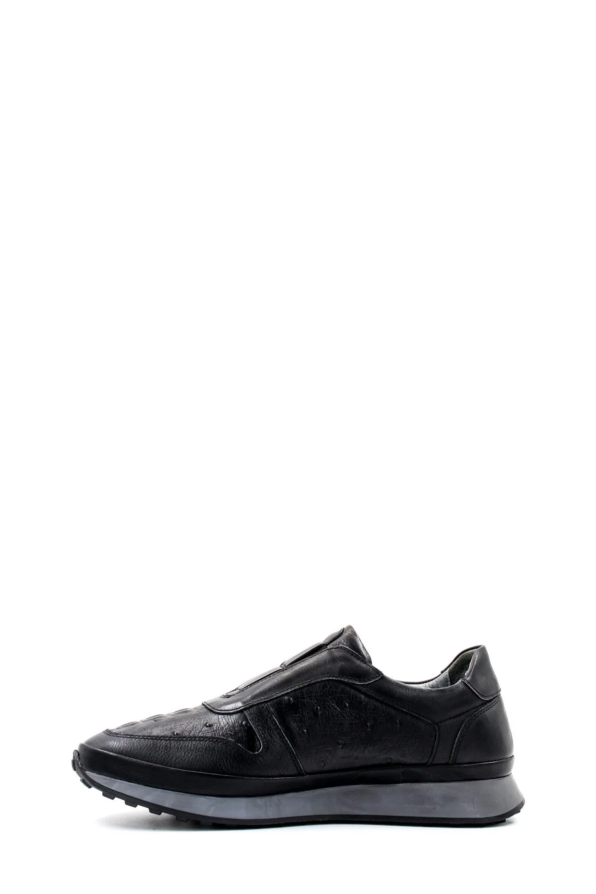 Men's Black Leather Sneakers with Textured Sole - Wessi