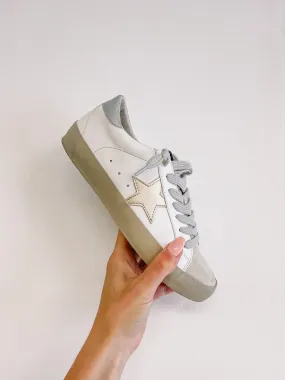 Paris Star Sneakers