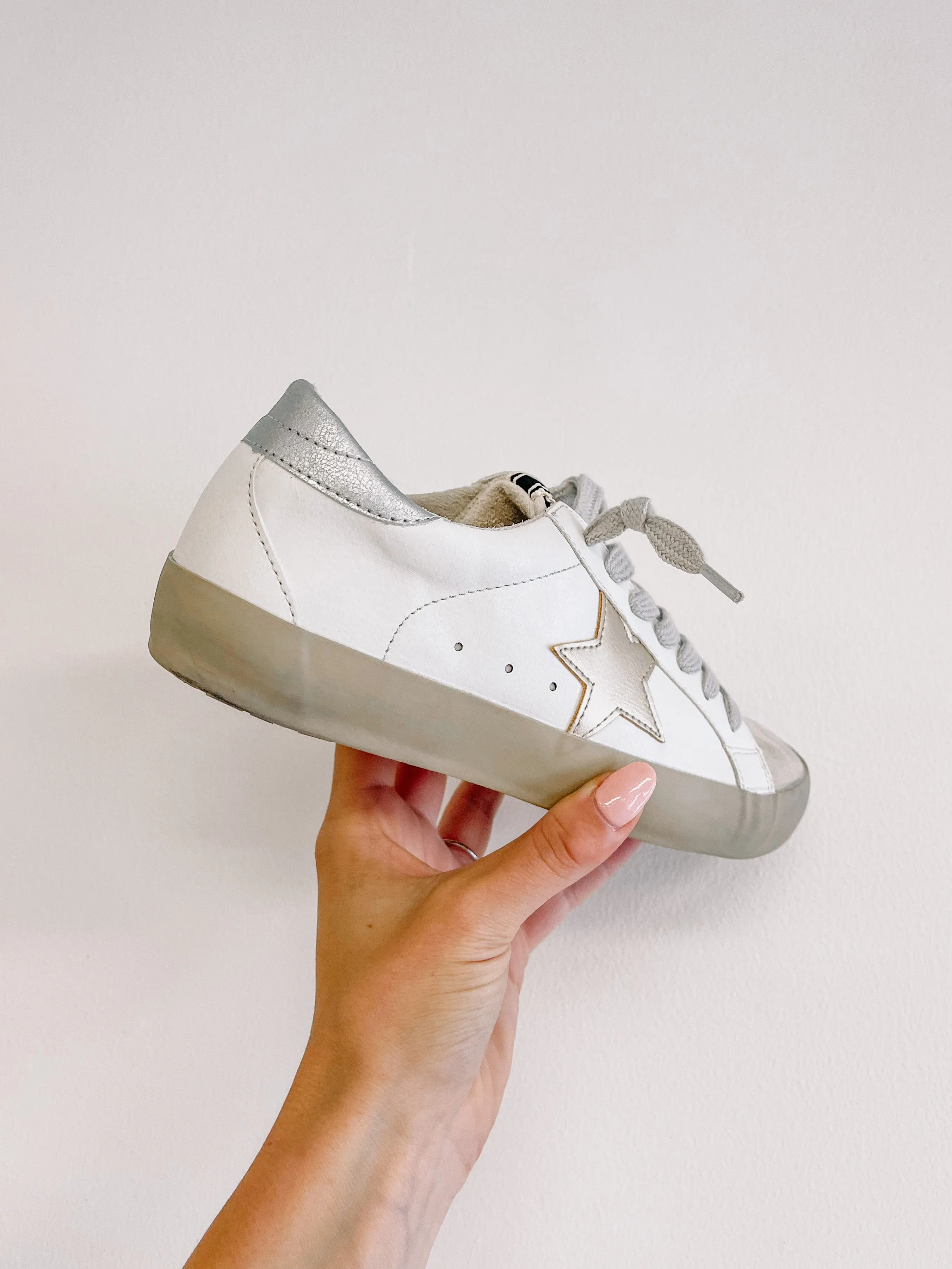 Paris Star Sneakers