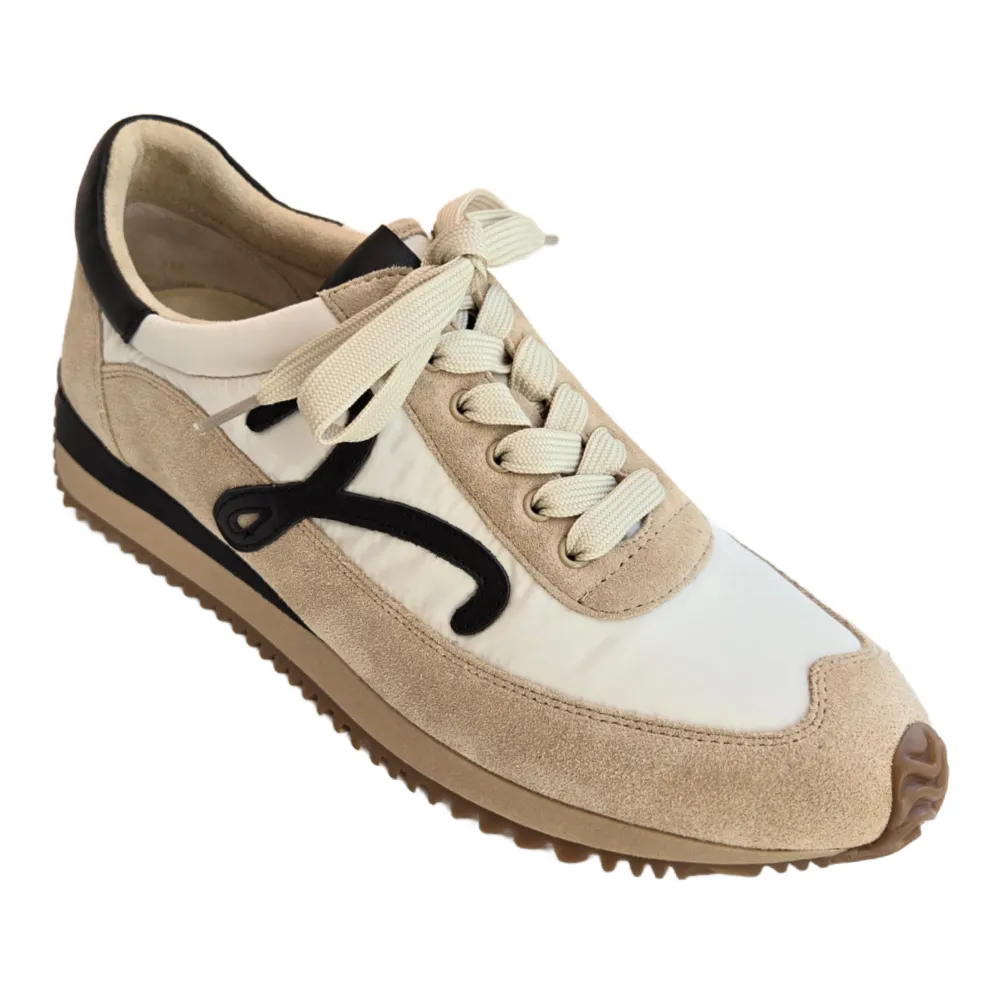 QUEEN BEIGE